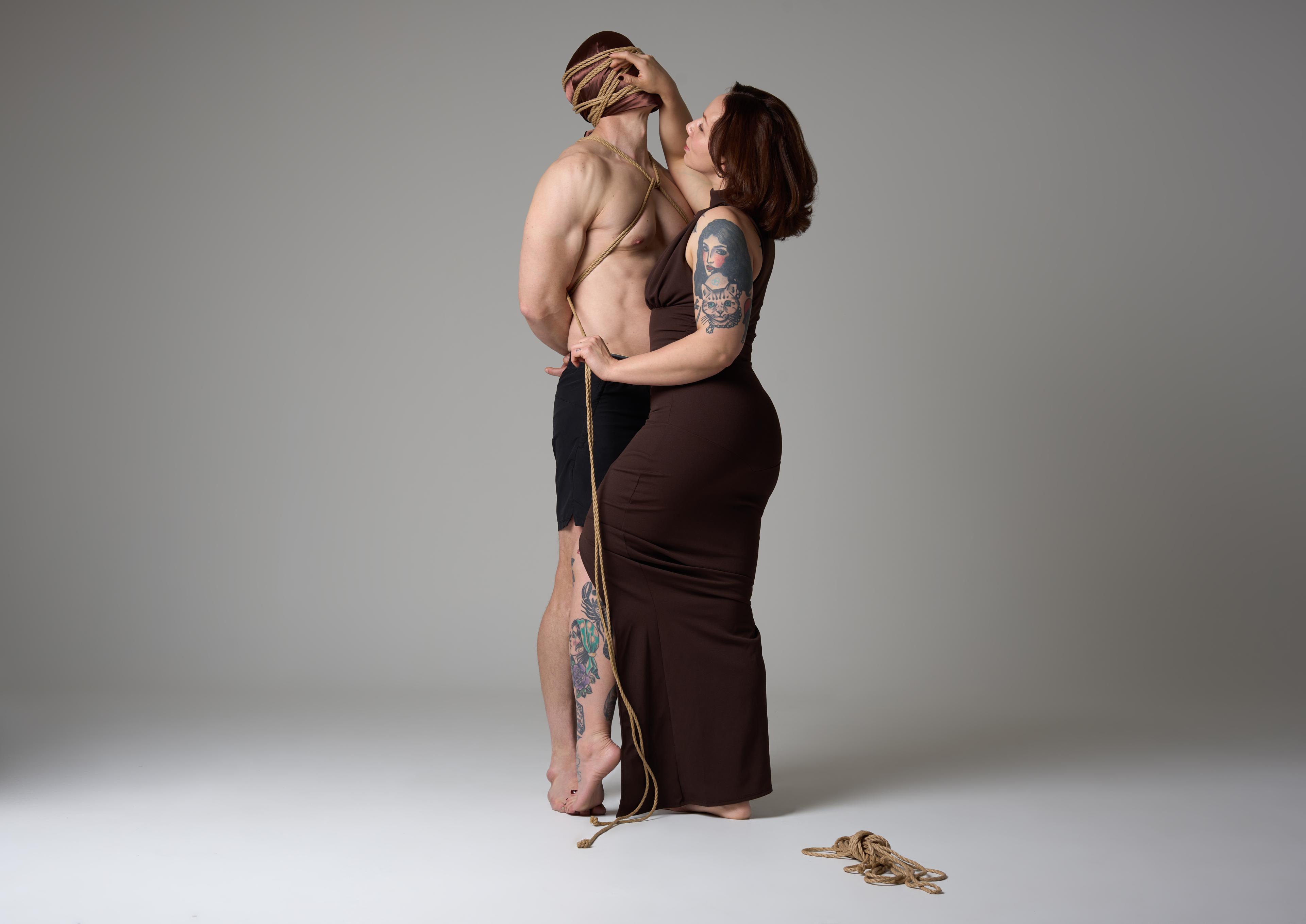 Couple learning rope together in a private class